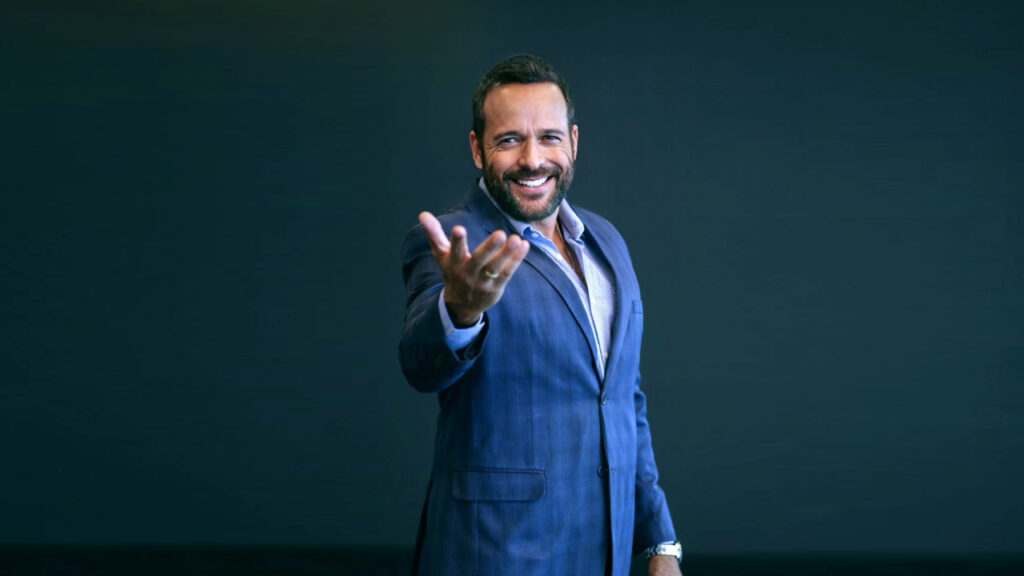Nando Pinheiro, candidato a Deputado Estadual do PL, comunicador e empresário de Santos a São Paulo capital